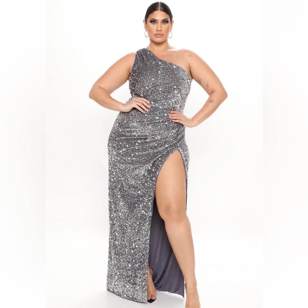 Never worn silver prom dress